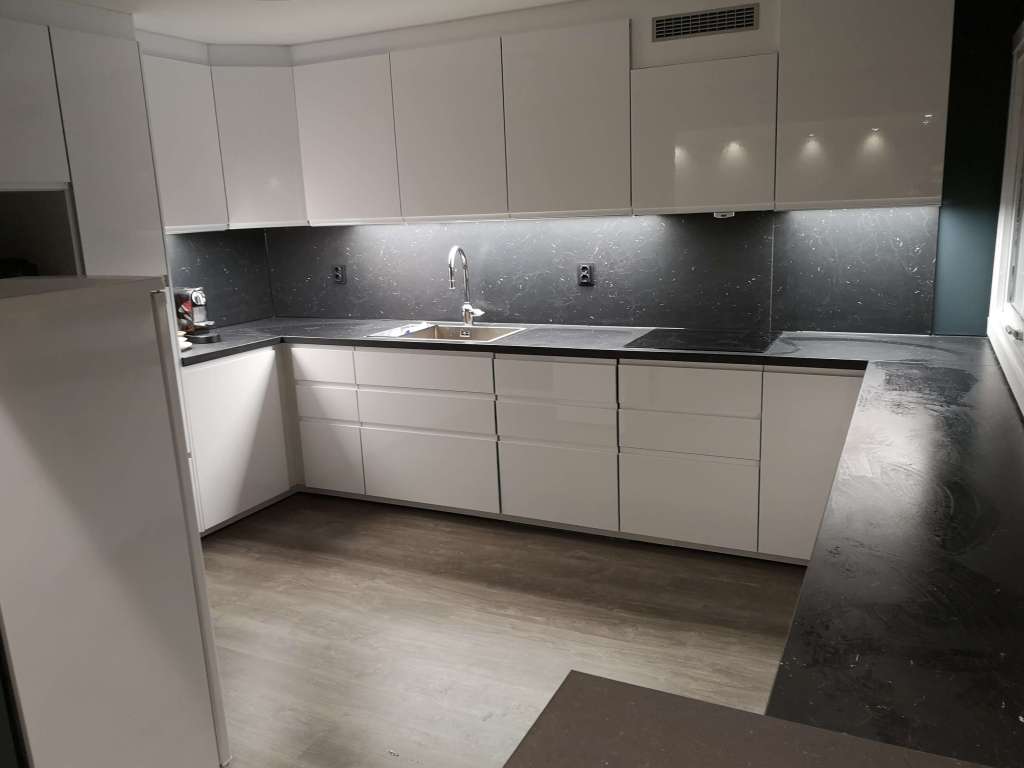 Image of a kitcken with white cabinets