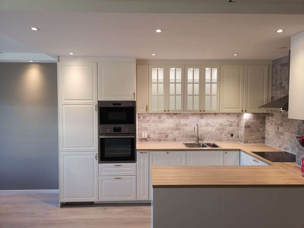Image of a kitchen renovation