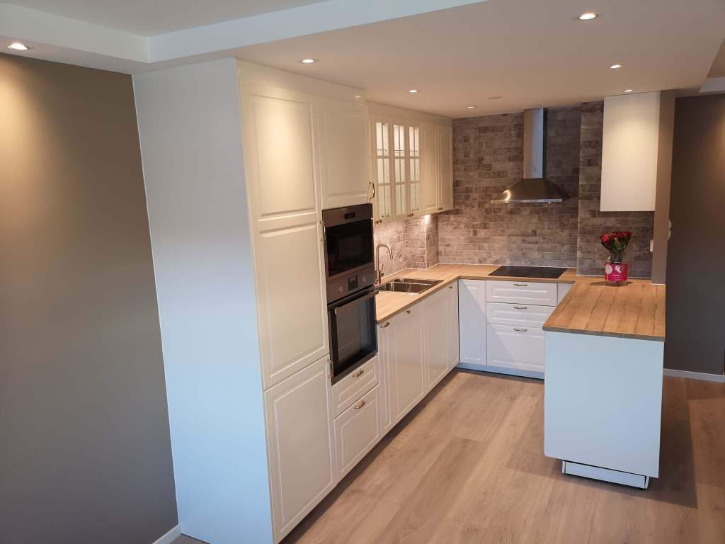 Image of a kitchen renovation